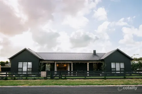 19 De Guichen Dr, Robe, SA 5276