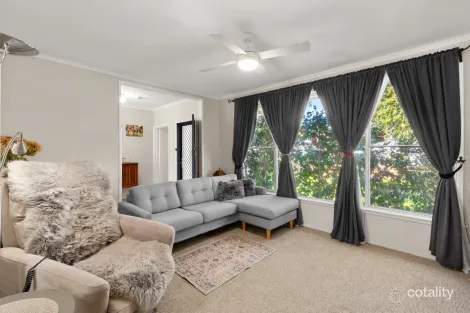 Property photo of 4 McCormack Crescent Seymour VIC 3660