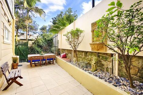 Property photo of 2/72 Wycombe Road Neutral Bay NSW 2089