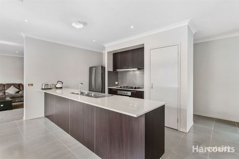 Property photo of 73 Bradford Drive Cranbourne East VIC 3977