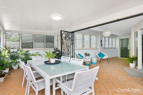 Property photo of 1/275-277 Esplanade Cairns North QLD 4870