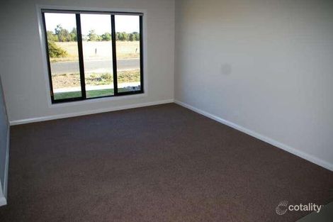 Property photo of 1/5 Vickers Street Sebastopol VIC 3356