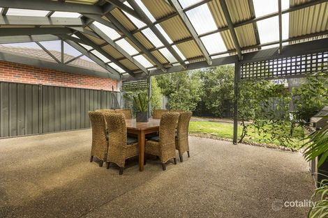Property photo of 25 Hindmarsh Drive Manor Lakes VIC 3024