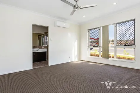 Property photo of 69 Dubai Circuit Spring Mountain QLD 4300