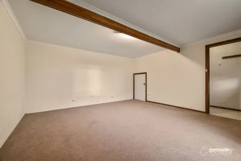 Property photo of 2/8 Bayview Drive Blackstone Heights TAS 7250