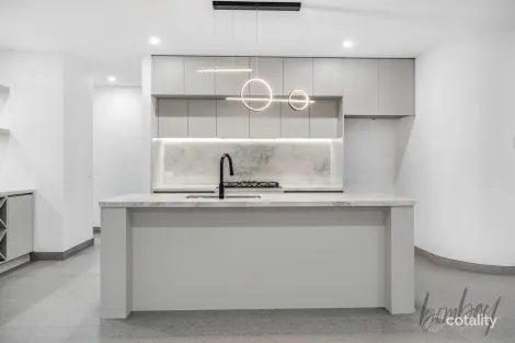 Property photo of 52 Mylius Street Wollert VIC 3750