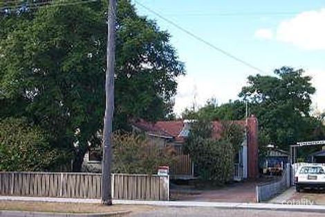 233 Treasure Rd, Queens Park, WA 6107