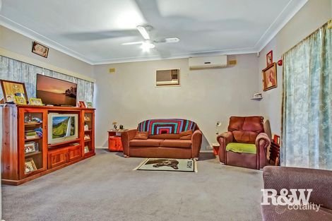 Property photo of 11 Devon Street Rooty Hill NSW 2766
