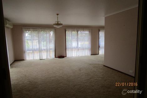 Property photo of 8 Strada Crescent Wheelers Hill VIC 3150