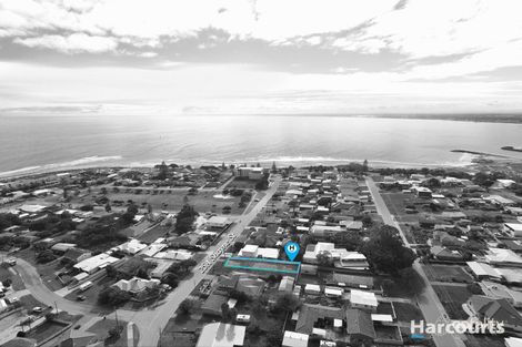 25a Shayne St, Halls Head, WA 6210