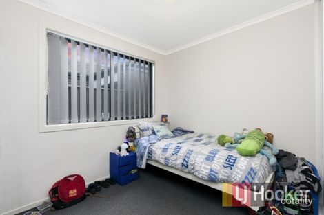 Property photo of 59 Wattlebird Drive Burton SA 5110
