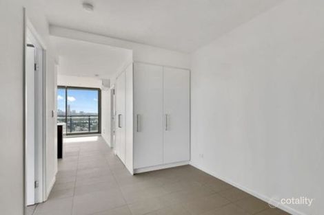 Property photo of 30801/300 Old Cleveland Road Coorparoo QLD 4151