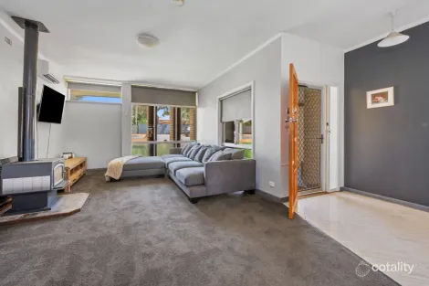 Property photo of 23 Killarney Street Lamington WA 6430