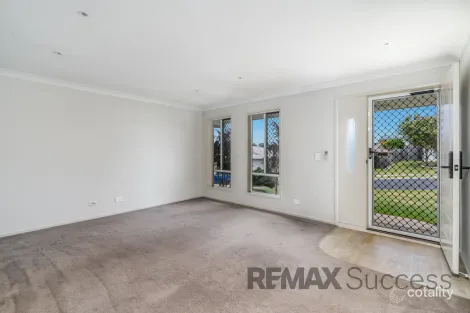 Property photo of 7 Alpine Court Cranley QLD 4350