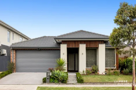 356 Saltwater Prom, Point Cook, VIC 3030