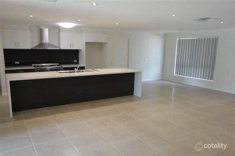 Property photo of 35 Slattery Place Thurgoona NSW 2640