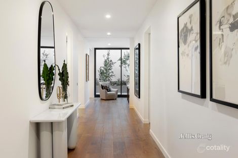 Property photo of 2/72 Adelaide Street Armadale VIC 3143