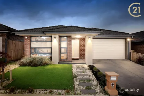 54 WYNNSTAY ST, CLYDE, VIC 3978