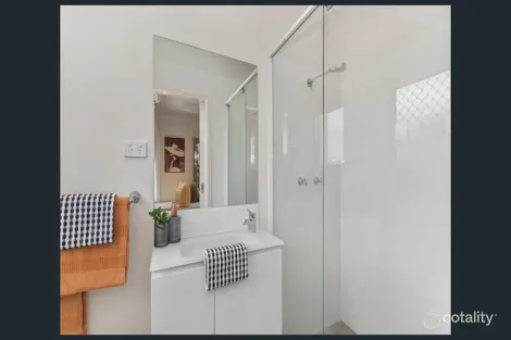 Property photo of 6 Aquatic Place Idalia QLD 4811