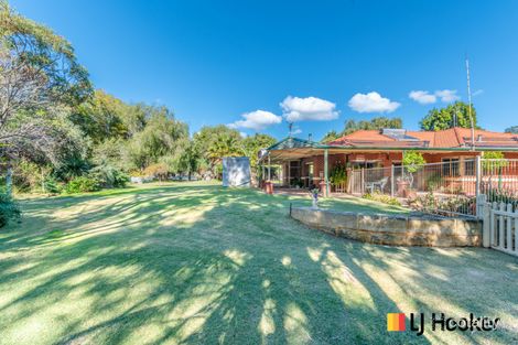 Property photo of 266 Woolly Bush Loop Woodridge WA 6041