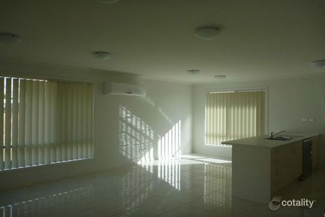 Property photo of 7 Clint Close Gracemere QLD 4702