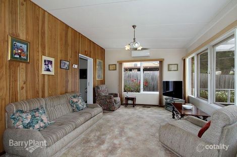 Property photo of 8 Florida Drive Ferntree Gully VIC 3156