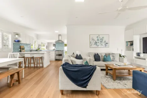 Property photo of 66 Piccadilly Street Geebung QLD 4034