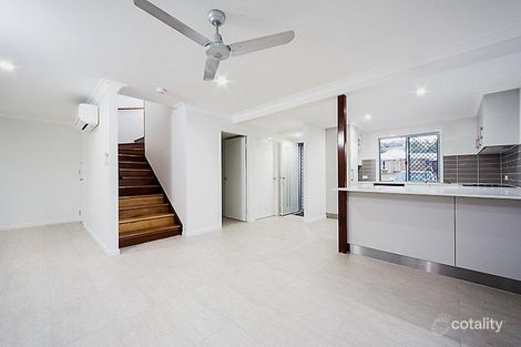 Property photo of 1/8 Taranganba Road Taranganba QLD 4703