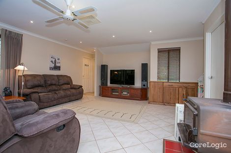 Property photo of 8 Silkyoak Place Morley WA 6062