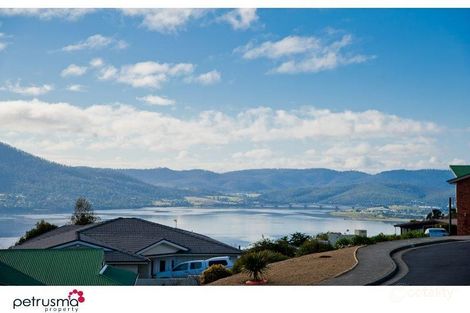 Property photo of 10 McLean Court Rosetta TAS 7010