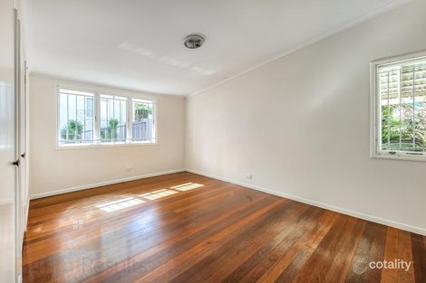 Property photo of 116 Central Avenue St Lucia QLD 4067
