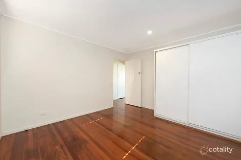Property photo of 4/1206 Stanley Street East Coorparoo QLD 4151