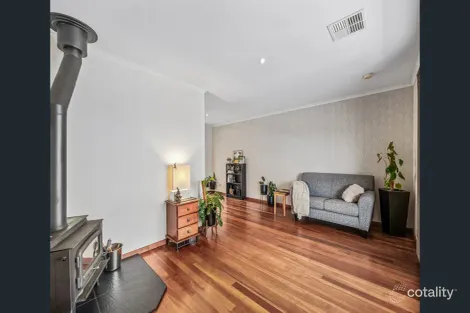 16a Hannaford Rd, Blackwood, SA 5051