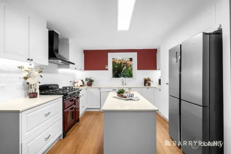 Property photo of 25 Thomas Crescent Lilydale VIC 3140