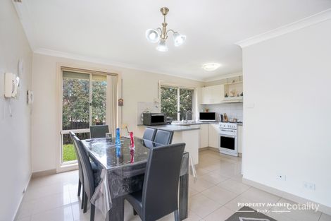 Property photo of 5 Nettletree Place Casula NSW 2170