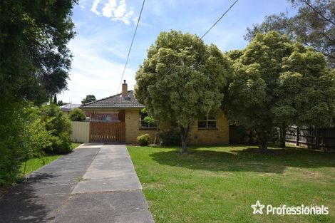 Property photo of 28 Dryden Concourse Mooroolbark VIC 3138