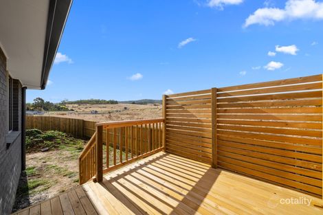 Property photo of 2/12 Hallett Drive Rokeby TAS 7019