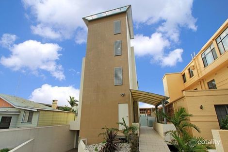 1/32 Bourke St, North Wollongong, NSW 2500