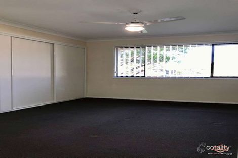Property photo of 2 David Court Miami QLD 4220