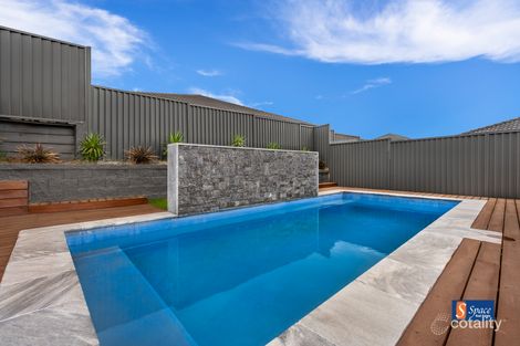 Property photo of 26 Richards Loop Oran Park NSW 2570