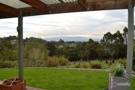 56 Yasmin Dr, Hernes Oak, VIC 3825