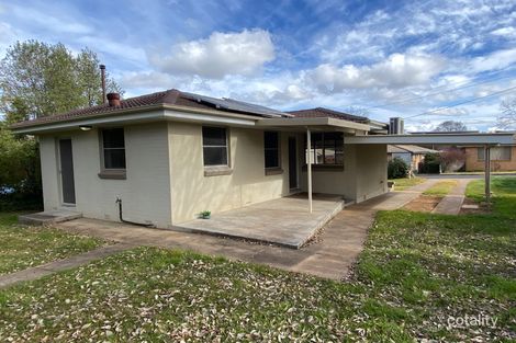Property photo of 2 Johnstone Street Orange NSW 2800