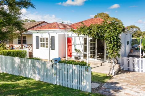 Property photo of 14 Bulumin Street Como NSW 2226