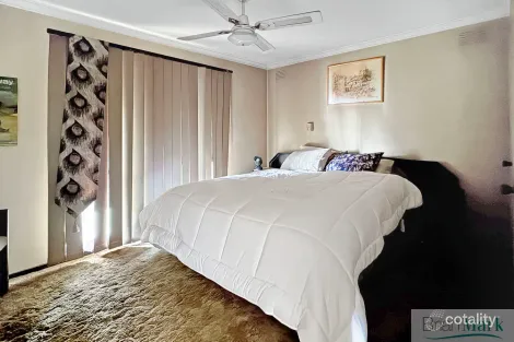 Property photo of 6 Wilton Close Wyndham Vale VIC 3024