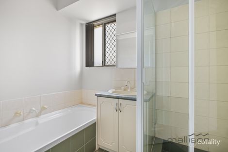 Property photo of 27 Kulin Pass Canning Vale WA 6155