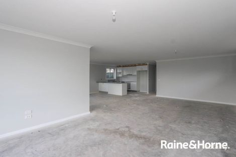Property photo of 23 Twynam Avenue Windradyne NSW 2795