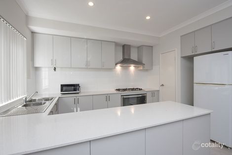 Property photo of 8 Garrido Turn Darch WA 6065