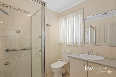 Property photo of 2 Giles Place Traralgon VIC 3844