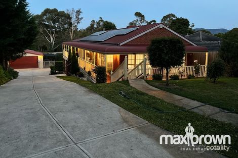 Property photo of 18 Kerryanne Crescent Wonga Park VIC 3115