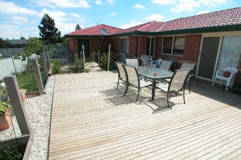 Property photo of 32 Roulston Way Wallan VIC 3756